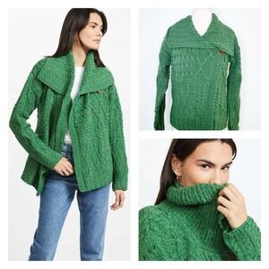 Carraig Donn Womens Merino Wool Aran Irish Wrap Sweater Size‎ XS Green Fisherman